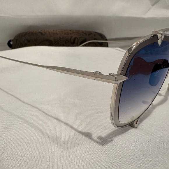 NEW! DITA TALON-TWO 23009-A-SLV SILVER W/ BLUE GRADIENT LENS 100% AUTHENTIC - Picture 3 of 8